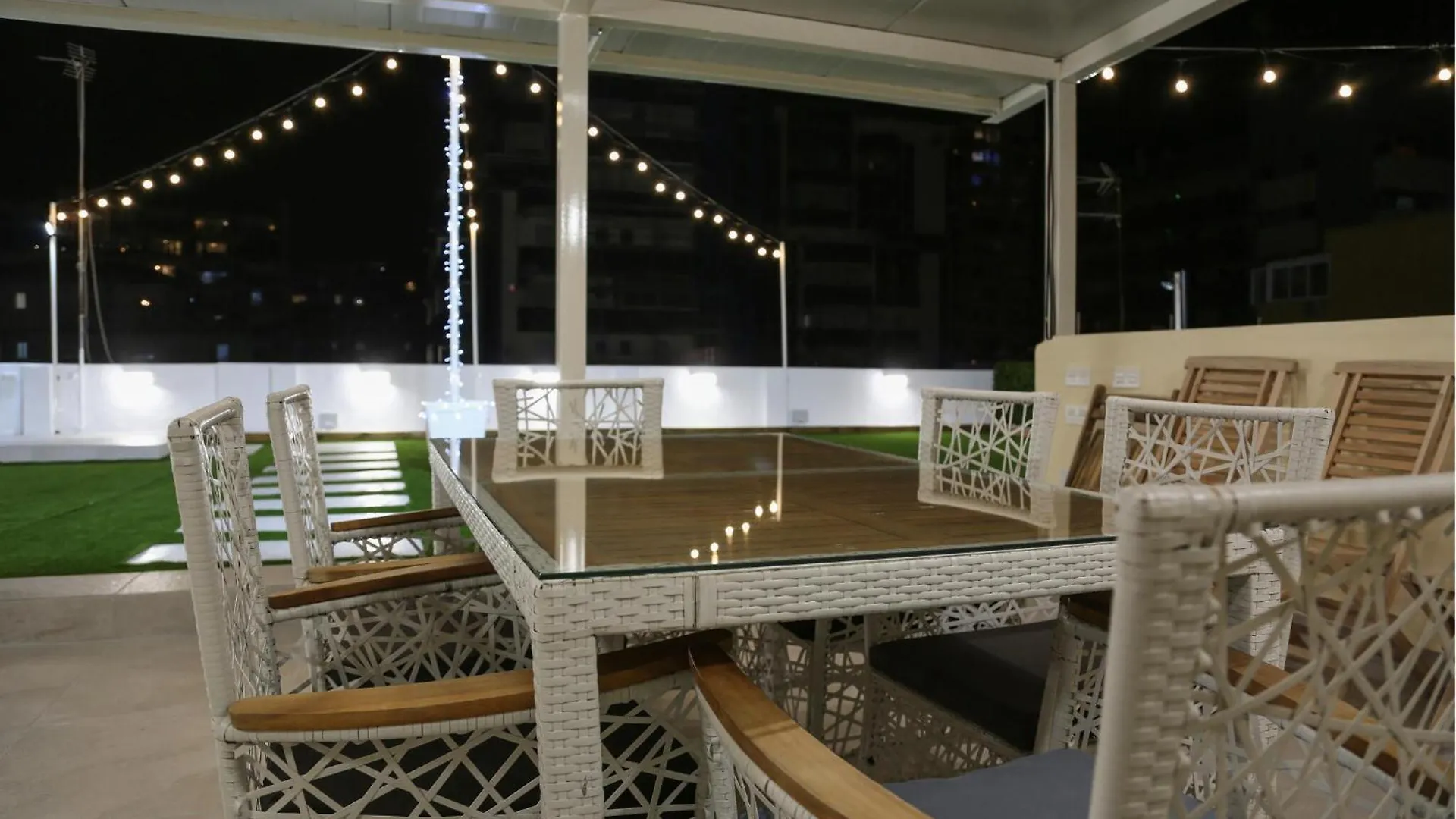 Pet Friendly Apartment In 丰希罗拉